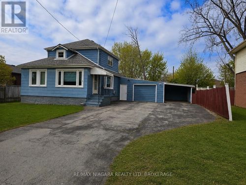 66 Radford Ave, Fort Erie, ON, L2A5H8 | Card Image