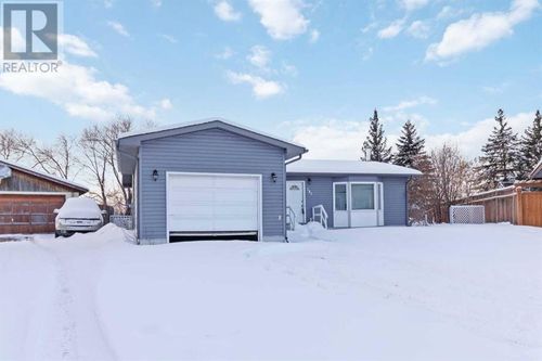 181 Parmenter Cres, Fort Mcmurray, AB, T9K1L7 | Card Image