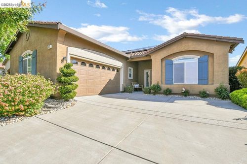972 Centennial Dr, Brentwood, CA, 94513 | Card Image