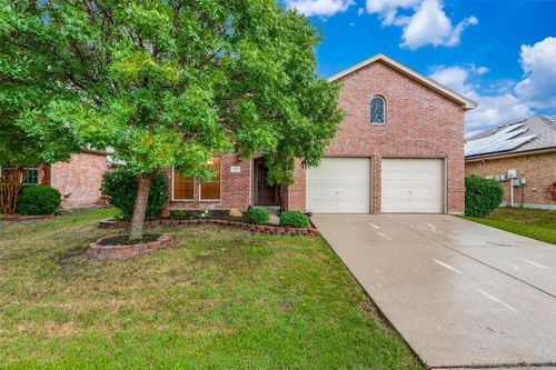 1817 Heron Dr, Aubrey, TX, 76227-8515 | Card Image