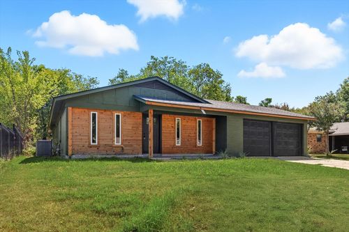 4728 Alandale Dr, Forest Hill, TX, 76119-7506 | Card Image