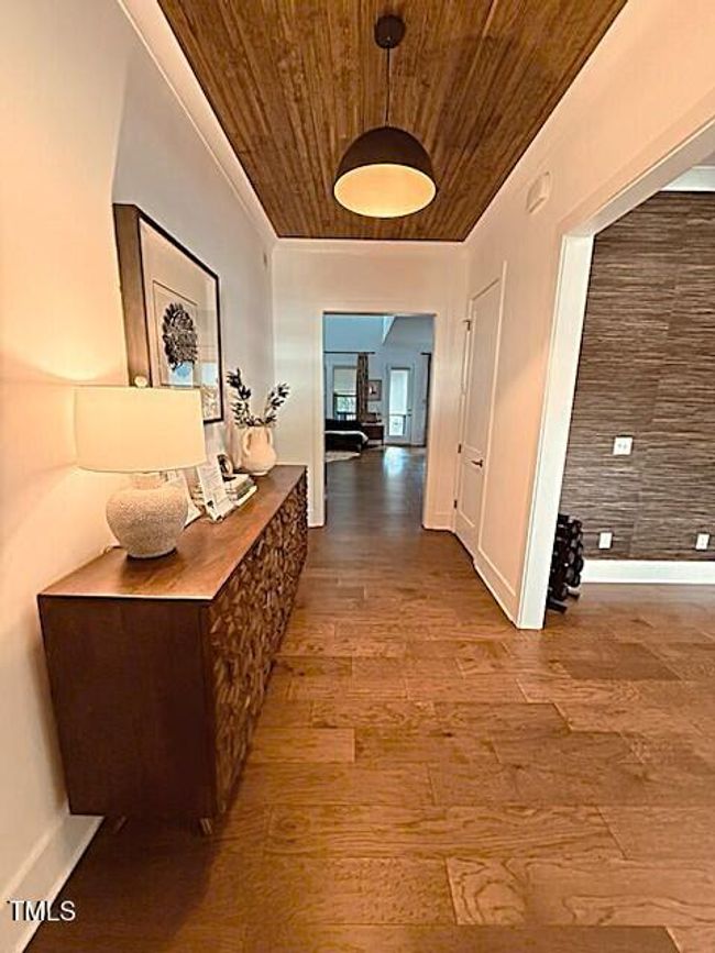 Foyer | Image 4