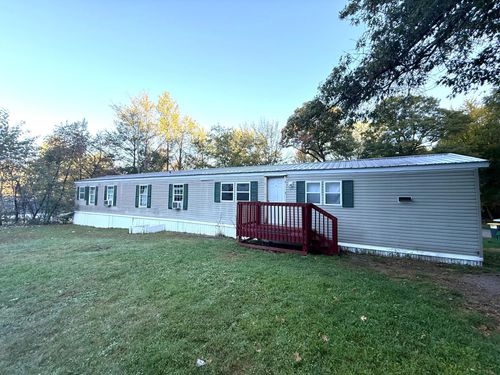 583 Peony Ln, Altoona, WI, 54720-2136 | Card Image