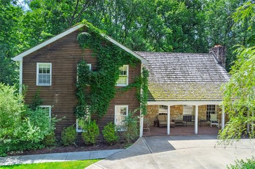 1202 Twelve Oaks Ct, Murrysville, PA, 15668-2701 | Card Image