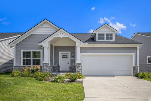 672 Bristol Dr, Chelsea, MI, 48118-1615 | Card Image