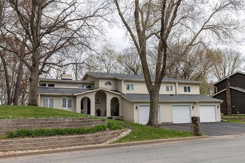 3712 Timber Trails Ct, Eau Claire, WI, 54701-9001 | Card Image