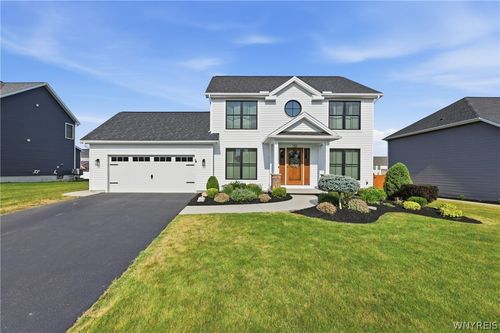 51 Vista Court, West Seneca, NY, 14224 | Card Image