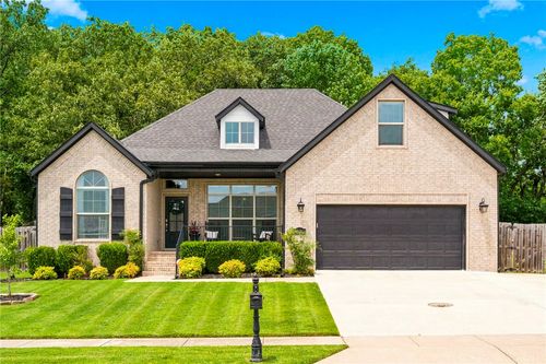 4636 W Bittersweet Dr, Fayetteville, AR, 72704-3000 | Card Image
