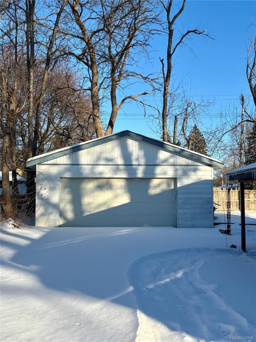 2687 Brad Place, Brighton Township, MI, 48114 | Card Image
