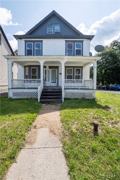 Colvin St, Syracuse, NY 13207