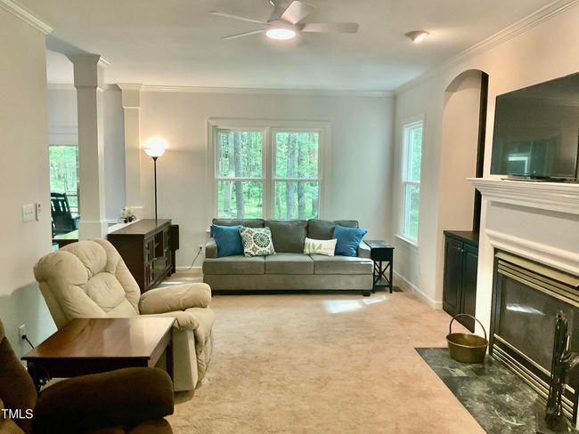Family Room | Image 19