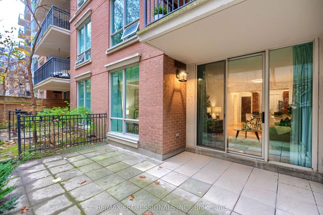 104 - 38 William Carson Cres, Condo with 2 bedrooms, 1 bathrooms and null parking in North York ON | Image 16