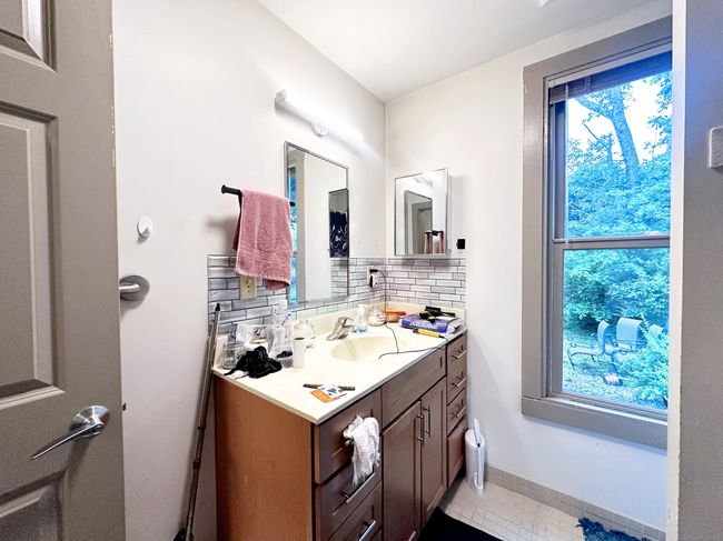 16 Dickerman St, Home with 4 bedrooms, 2 bathrooms and null parking in New Haven CT | Image 27