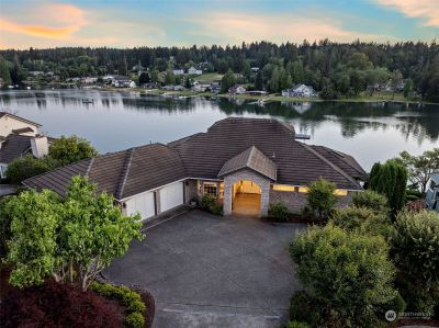 4016 52nd Avenue Ct Nw, House other with 4 bedrooms, 4 bathrooms and 3 parking in Gig Harbor WA | Image 2