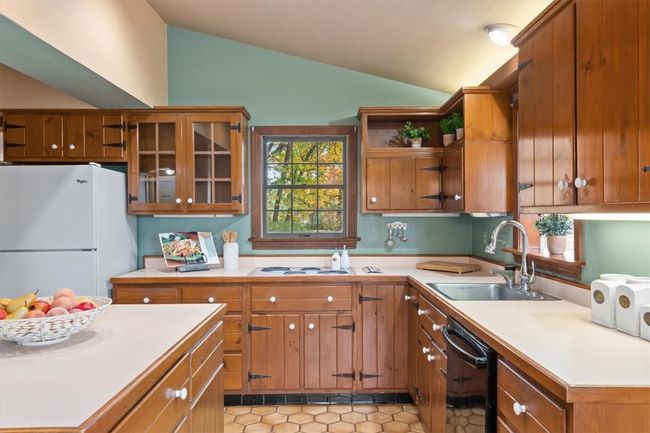 2013 Murdstone Rd, House other with 4 bedrooms, 5 bathrooms and 2 parking in Upper St. Clair PA | Image 17