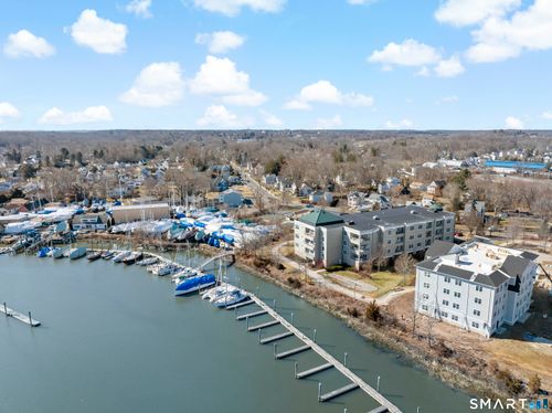 21a-60 Maple St, Branford, CT, 06405-3565 | Card Image