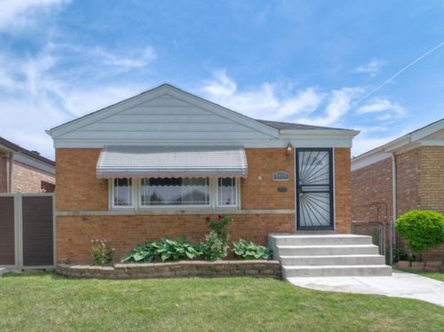 4825 S Keating Ave, Chicago, IL, 60632-4812 | Card Image