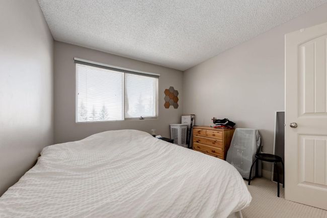 7 - 118 Village Heights Sw, Home with 2 bedrooms, 1 bathrooms and 2 parking in Calgary AB | Image 17