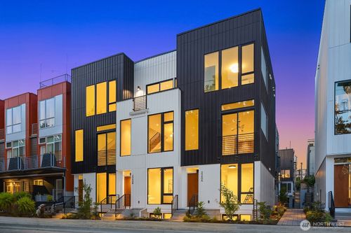 b-2236 Fairview Ave E, Seattle, WA, 98102-3413 | Card Image