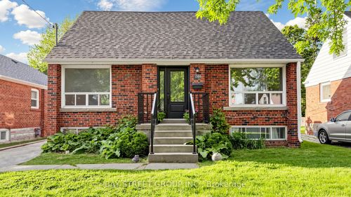 26 Innismore Cres, Scarborough, ON, M1R1C7 | Card Image