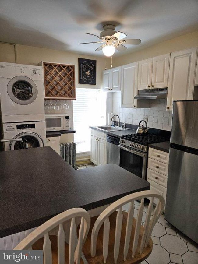 APT-3 - 4338 Manayunk Ave, House other with 2 bedrooms, 1 bathrooms and null parking in PHILADELPHIA PA | Image 5