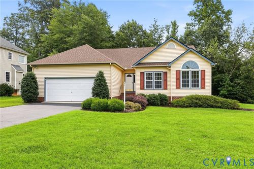11811 Hardwood Dr, Midlothian, VA, 23114-2480 | Card Image