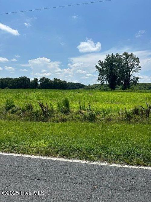 1-2075 Briley Rd, Greenville, NC, 27834-6511 | Card Image
