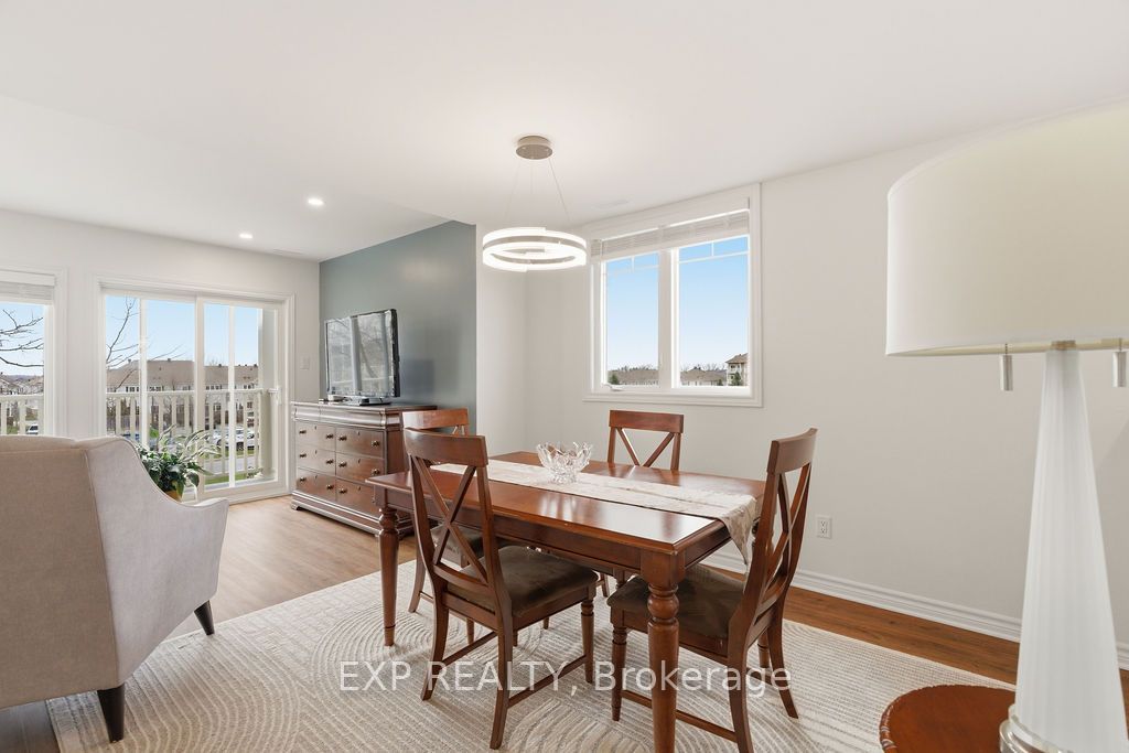 Residential in Barrhaven 4