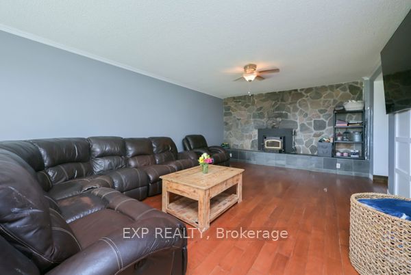 Residential in Melancthon 4