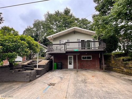 1587 Hilda St, Lakemore, OH, 44250-9562 | Card Image