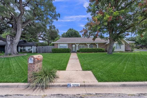 3256 Village Park Drive, Waco, TX, 76708 | Card Image