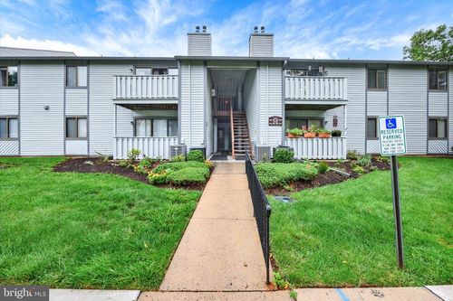 1004 Dogwood Ct, LANSDALE, PA, 19446-4979 | Card Image