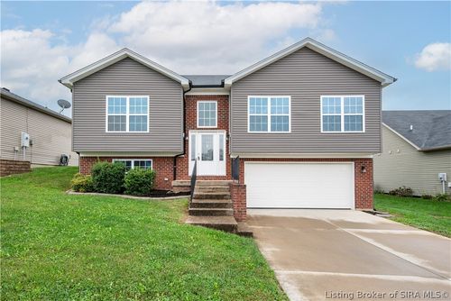 8711 Black Oak Drive, Charlestown, IN, 47111 | Card Image