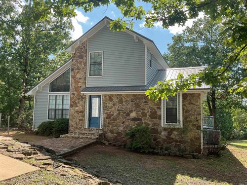 235 Sylvan Dr, Greers Ferry, AR, 72067-8709 | Card Image