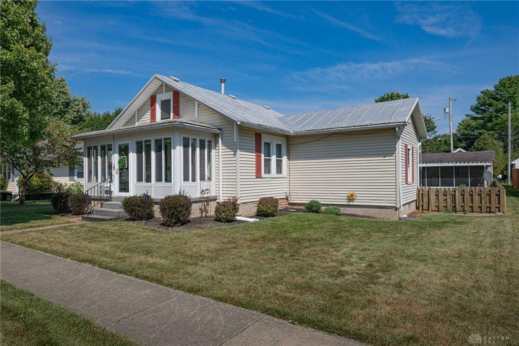 Clay St, New Carlisle, OH 45344
