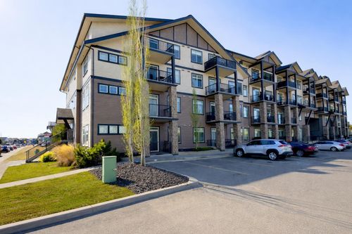 311-117 Copperpond Common Se, Calgary, AB, T2Z5E2 | Card Image