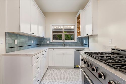 1140 Bennett Ave, Long Beach, CA, 90803-2921 | Card Image