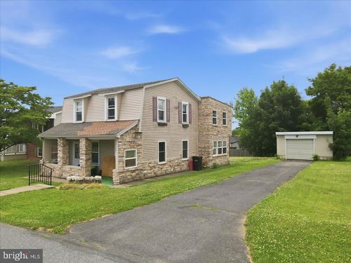 1839 6th St, BETHLEHEM, PA, 18020-5701 | Card Image