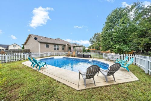 1176 Freedom Dr, Clarksville, TN, 37042-7467 | Card Image