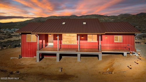 18250 E Frog Holler Ln, Dewey-Humboldt, AZ, 86327-7493 | Card Image