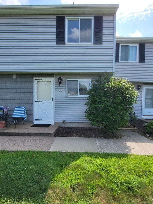 unit-9b-16 Seymour Rd, East Granby, CT, 06026-9601 | Card Image