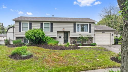 3104 Andrea Ct, Woodridge, IL, 60517-3630 | Card Image