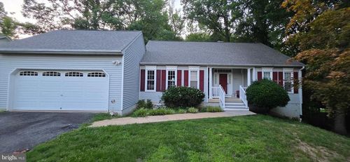 7205 Lord Barton Dr, FREDERICKSBURG, VA, 22407-7481 | Card Image
