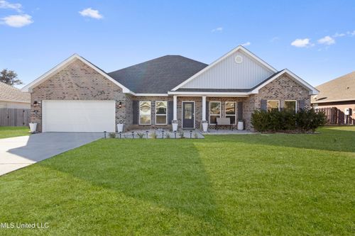 144 Saltmeadow Cir, Ocean Springs, MS, 39564-8936 | Card Image
