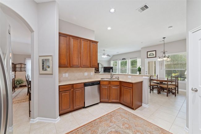 28035 Emma Gardens Ln, House other with 4 bedrooms, 2 bathrooms and 2 parking in Spring TX | Image 17
