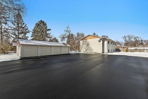 1401 Prosperity Ave, Saint Paul, MN, 55106-2135 | Card Image