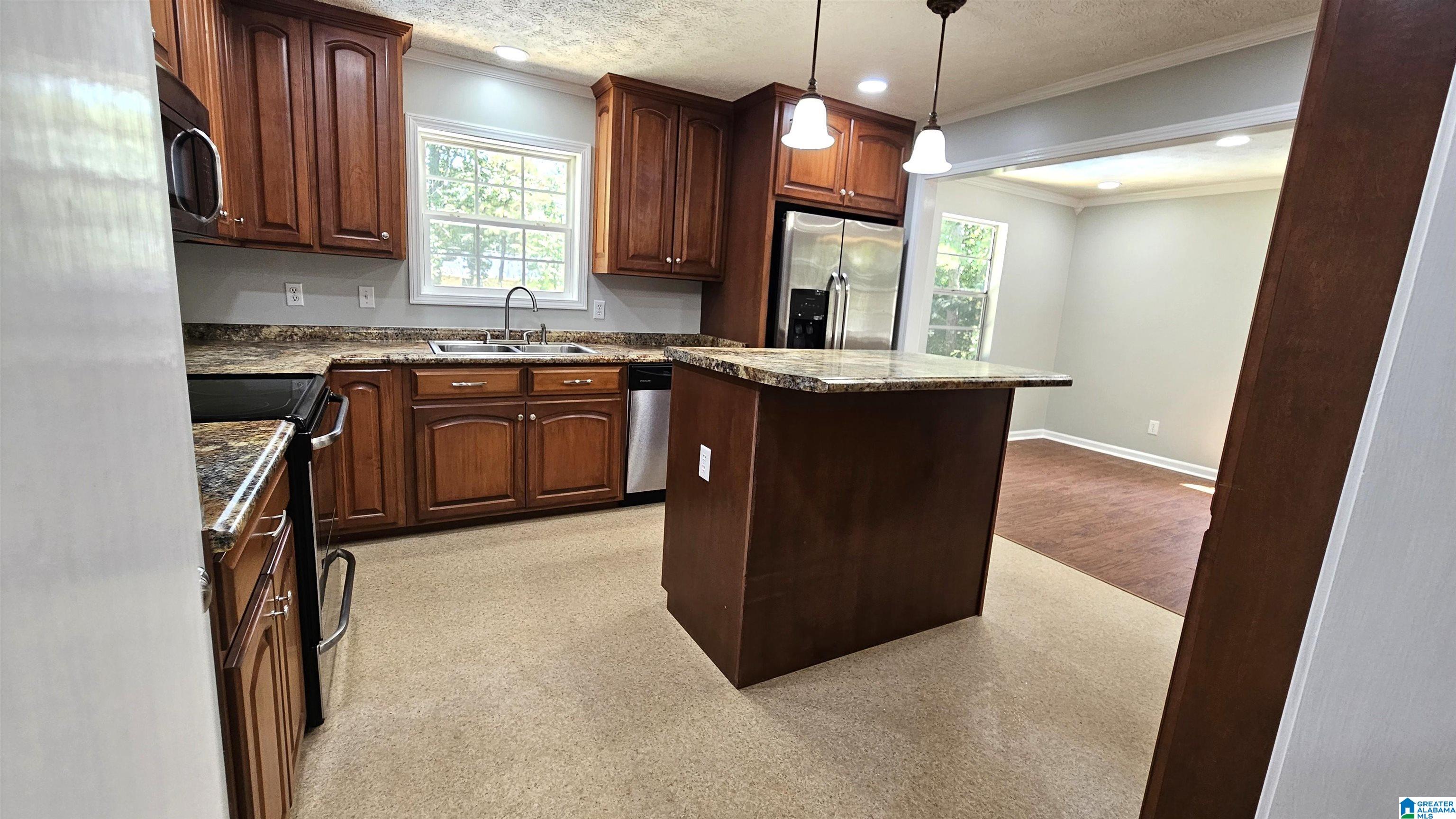 Residential in ANNISTON 5