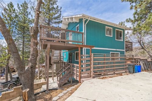 33080 Robin Ln, Running Springs, CA, 92382-7514 | Card Image