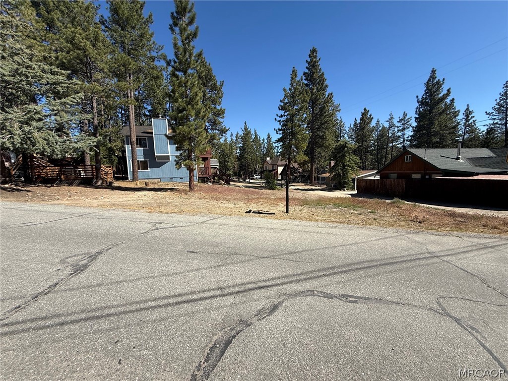 Land in Big Bear Lake