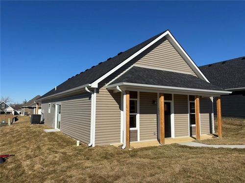 4803 S Creekwood Dr, Saint Joseph, MO, 64507-4200 | Card Image